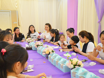 杭州維多利亞母親節(jié)愛心烘焙沙龍