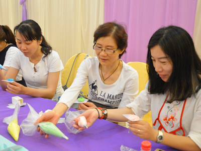 杭州維多利亞母親節(jié)愛心烘焙沙龍