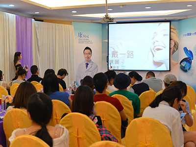 ���ݾS�������[�m������ɳ��