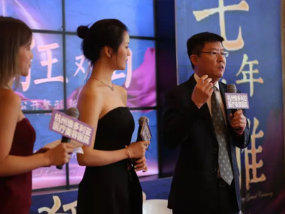 ���ݾS����������c��g��