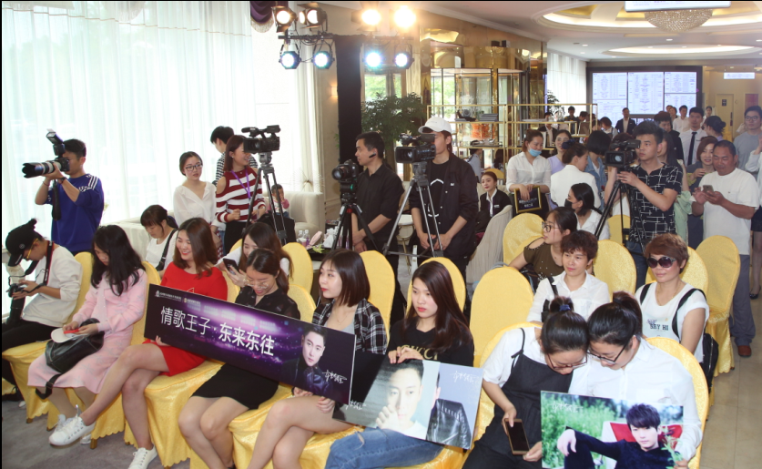 ���ݾS����������ʢ��